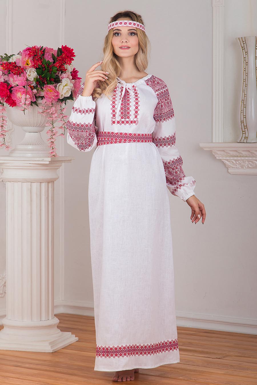 A playful frame from Women in Slavic costumes — online in Chongqing