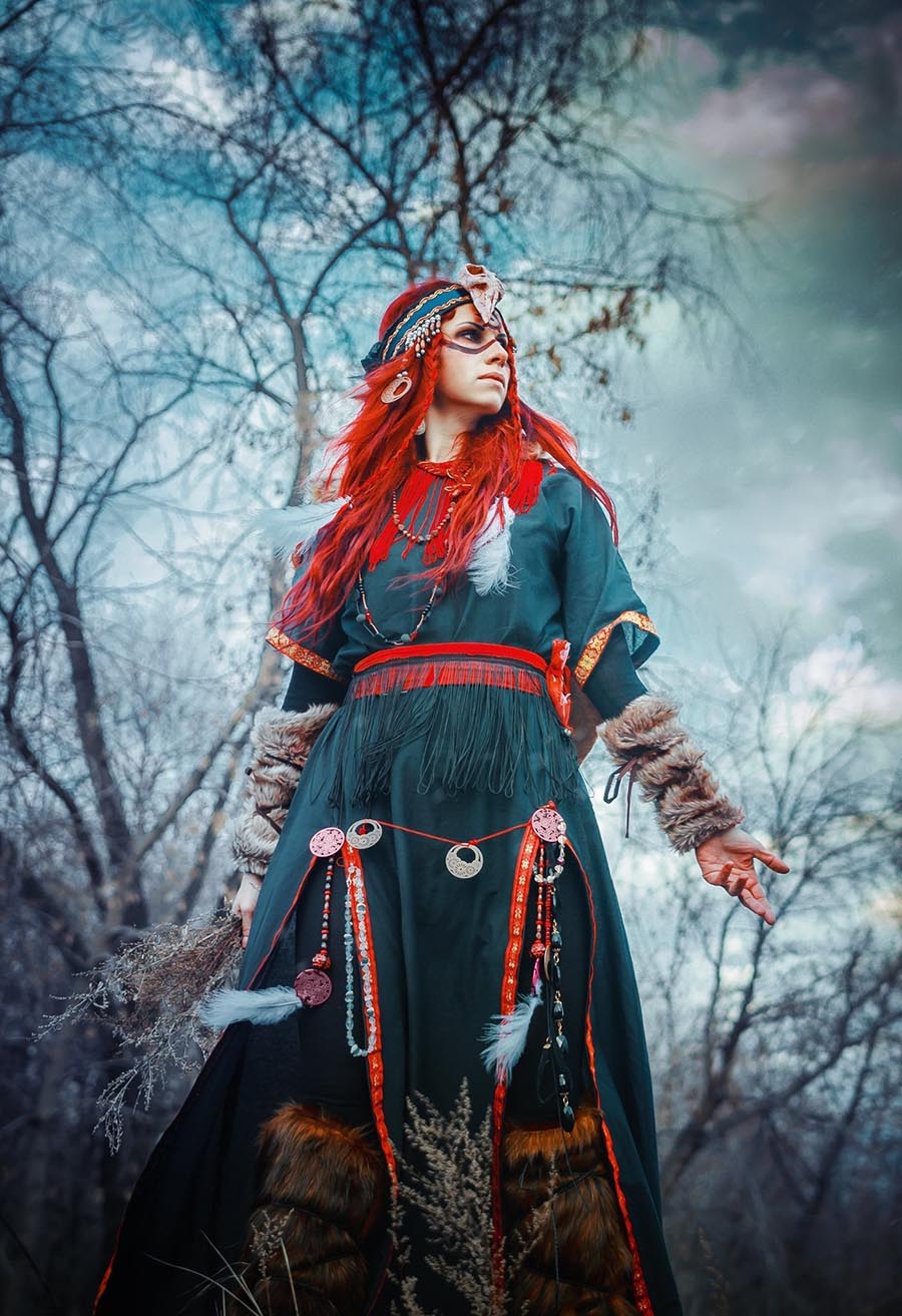 Take a pause and enjoy Girls in Slavic costumes — streaming from Chongqing