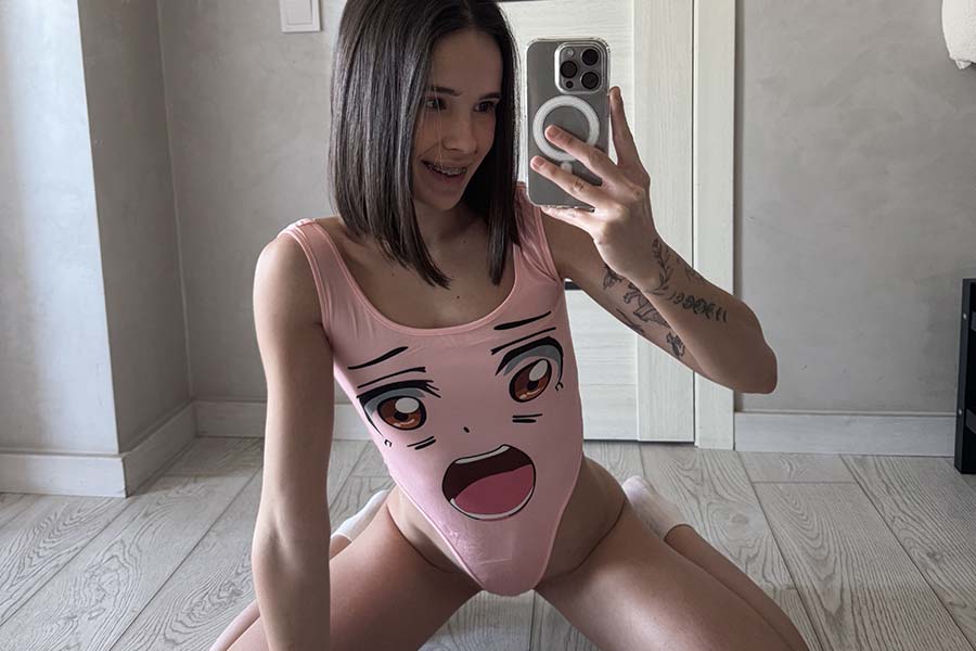 Model Tina in Chongqing