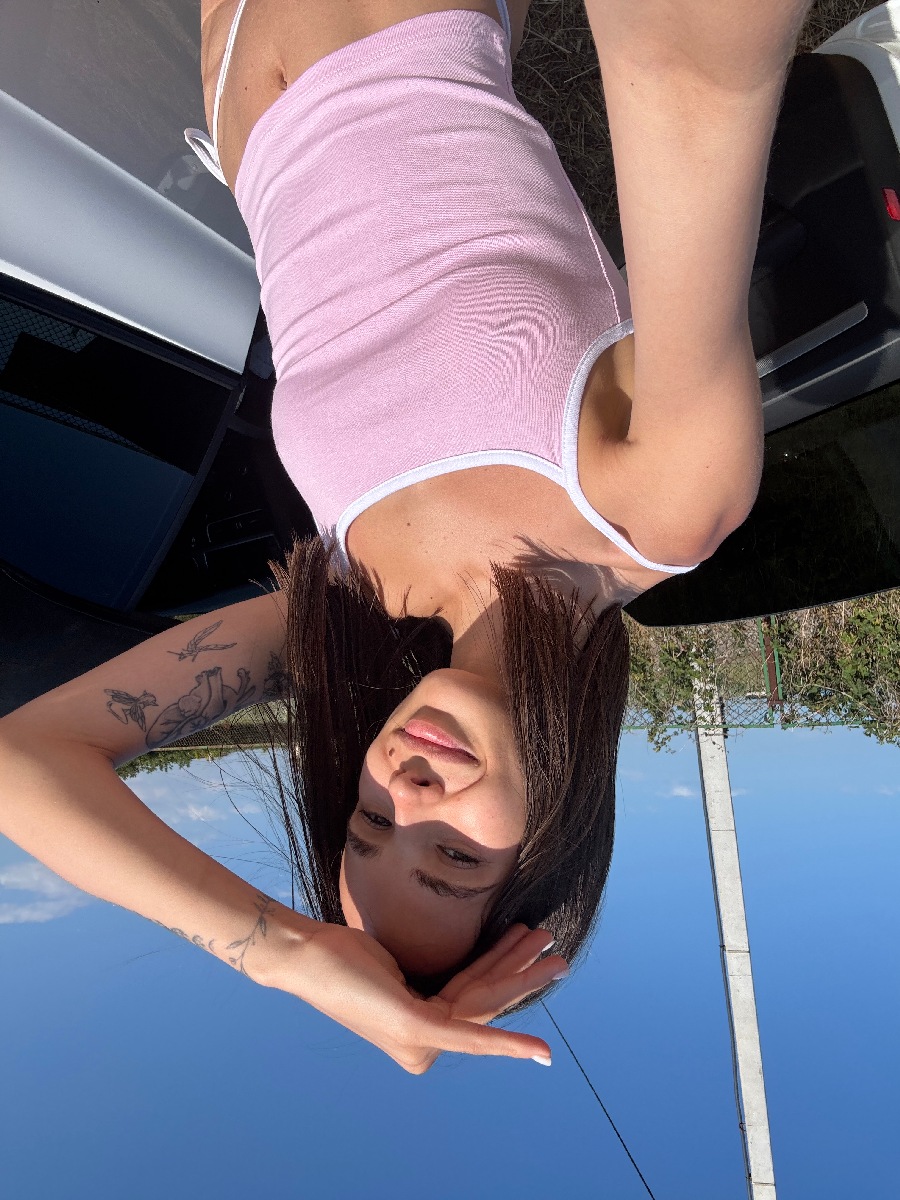 Sexy model Tina in Chongqing